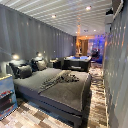 Les Docks Insolite & Spa Apartment Berck Екстериор снимка